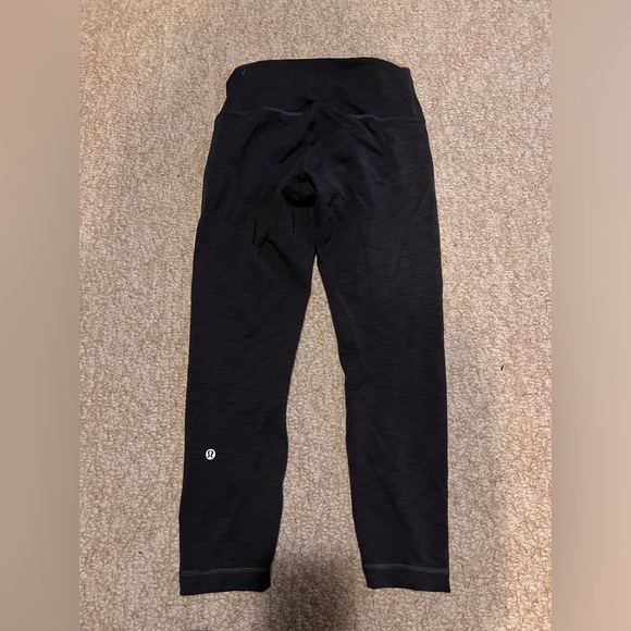 Lululemon Wunder Train Crop - Picture 3 of 3
